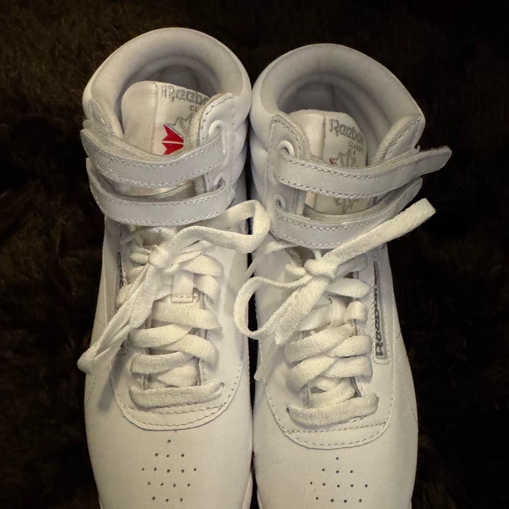 Reebok Wonens White High-Top Sneakers